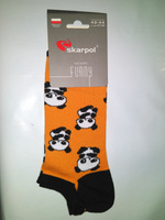 Funny Art farbige Füße. 81 Skarpol